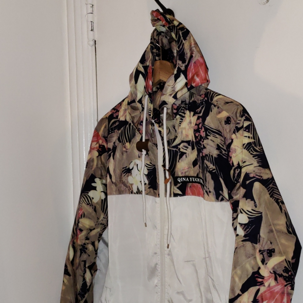 Cool Design Windbreaker